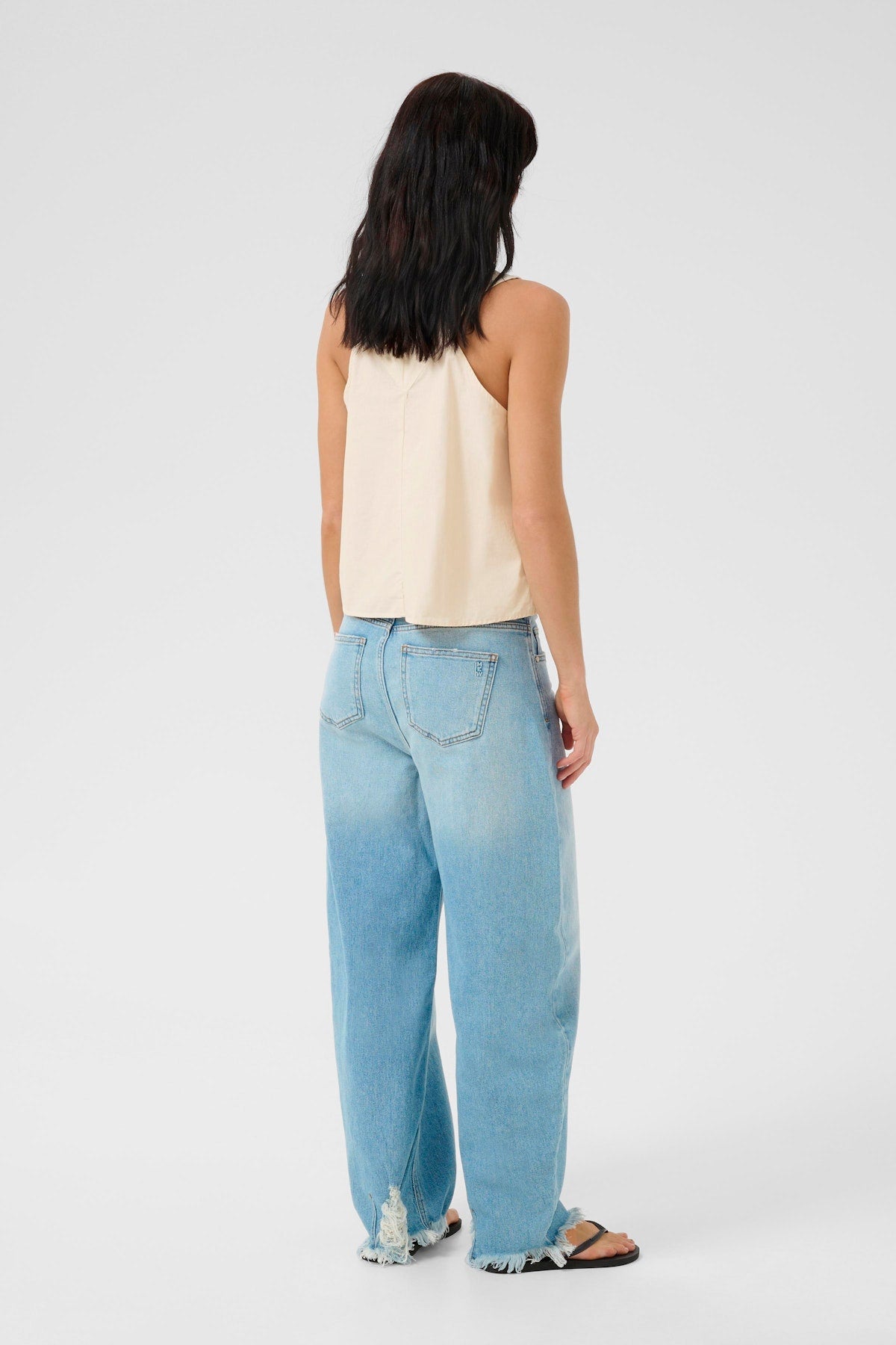 MEW Lucy Loose Barrel Leg Jeans