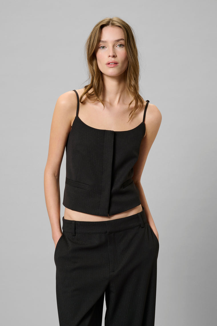MEW Reece Strap Vest 