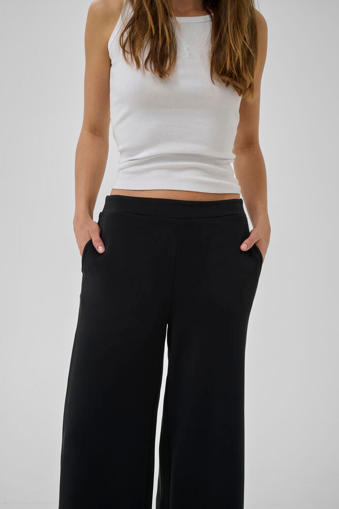 MEW Helle Wide Pant Black