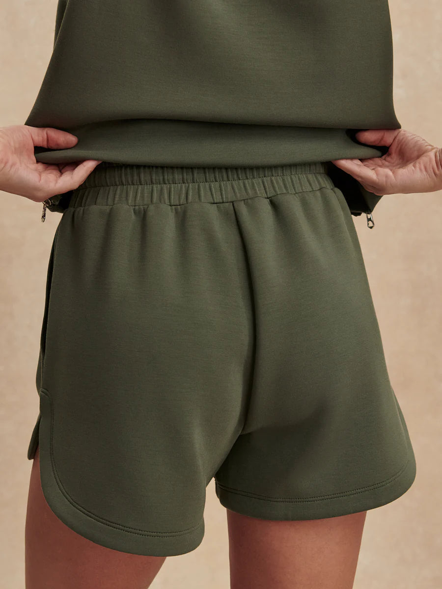 Varley Coulter High-Rise Short 3.5''