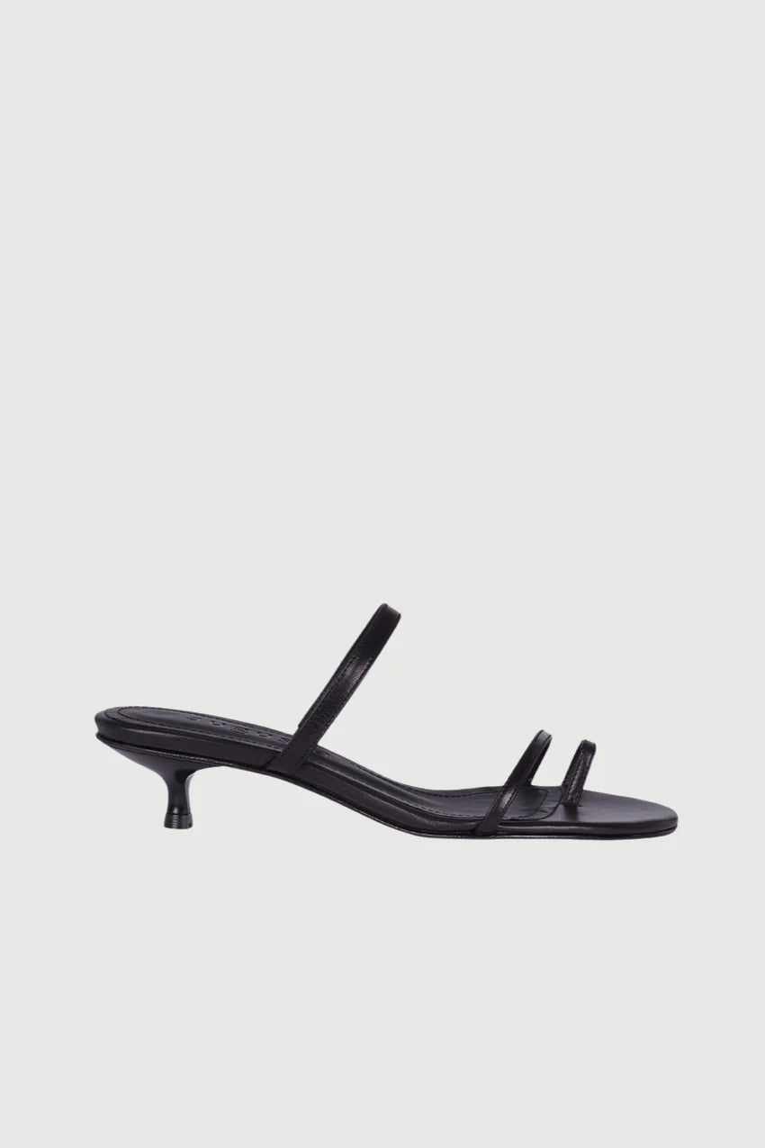 Augusta Daisy Heels Blacks