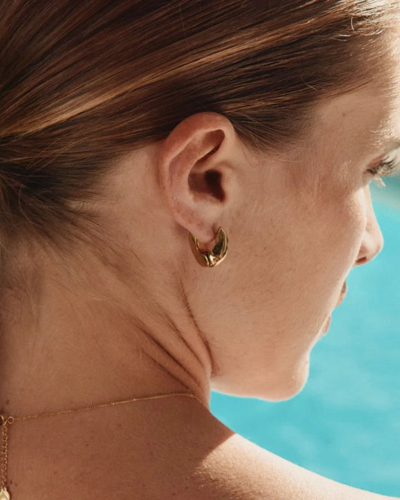 Azura Hoops