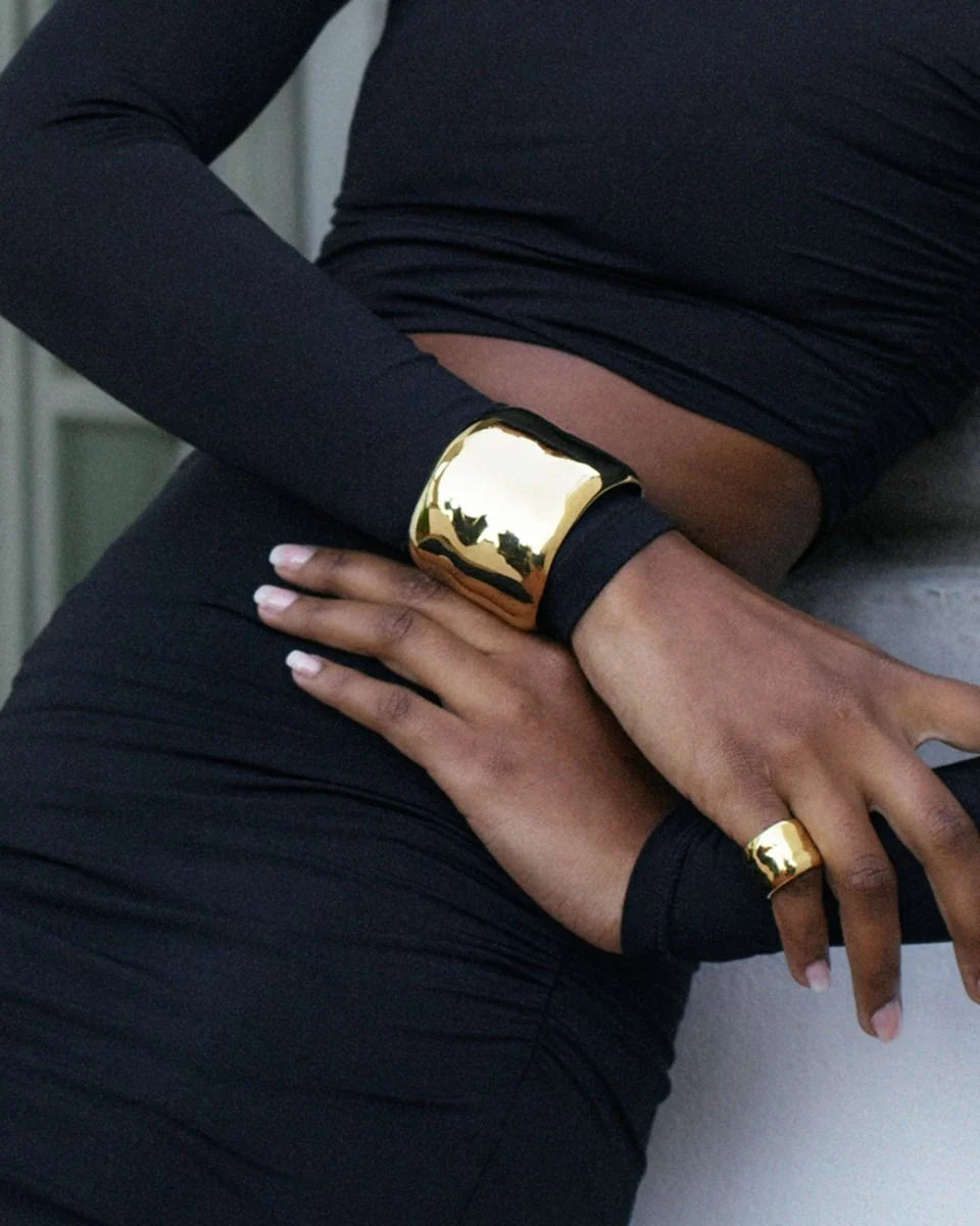 Edblad Flowy Bangle Gold
